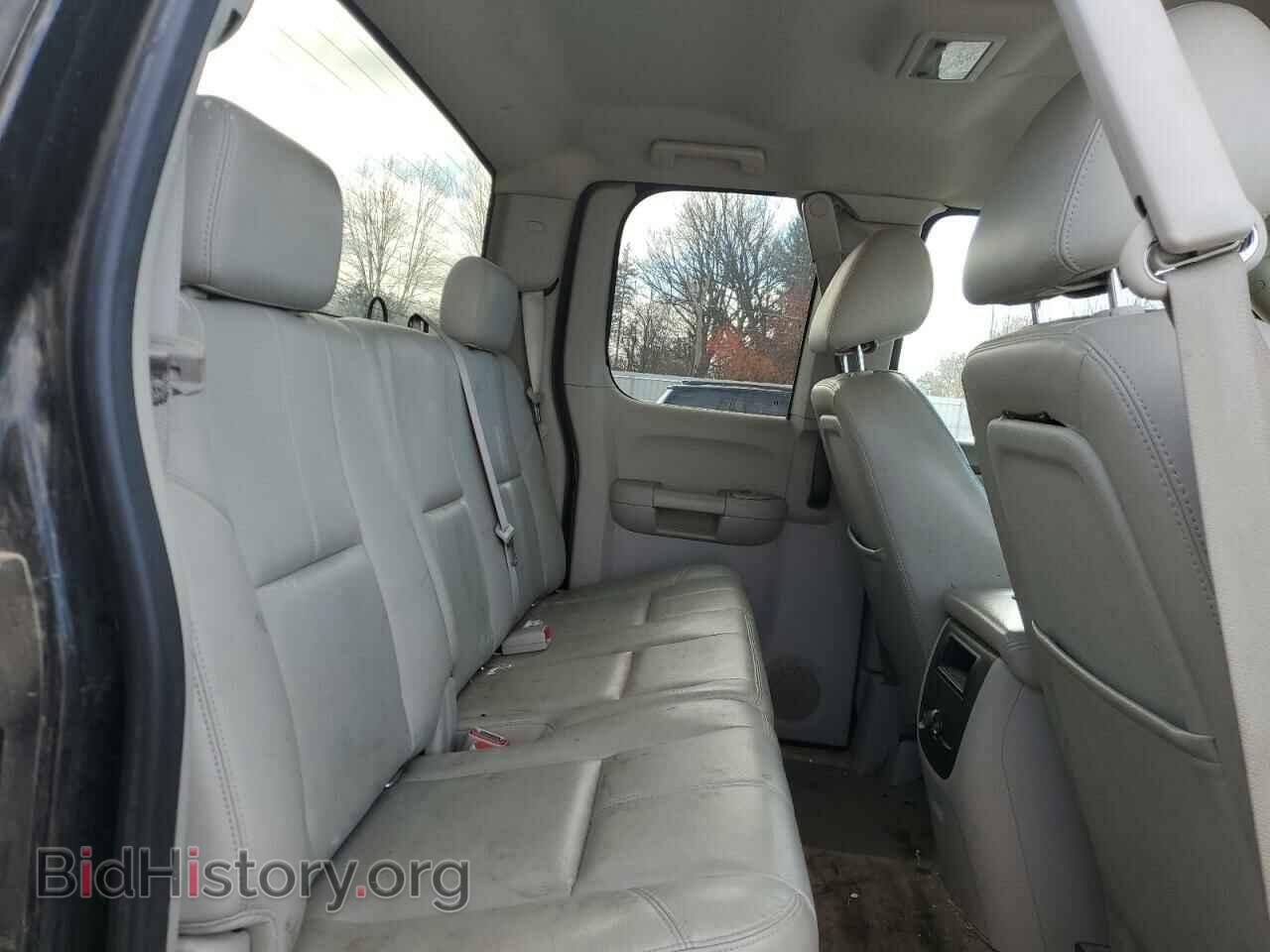 2011 GMC SIERRA - VIN: 1GTR2WE36BZ176914 - Фото 10