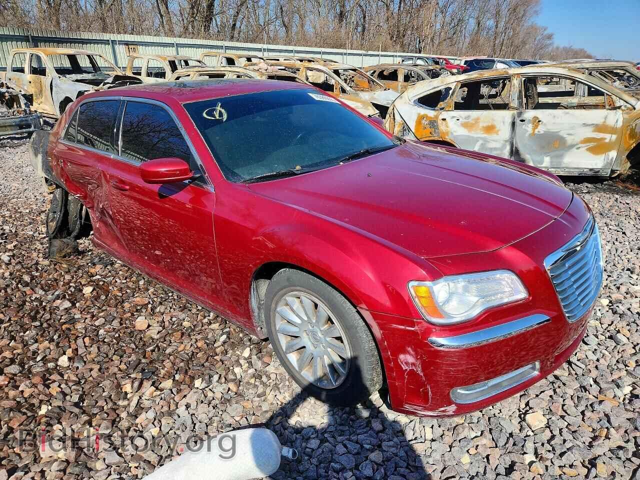 2014 CHRYSLER 300 - VIN: 2C3CCAAGXEH252741 - Фото 4