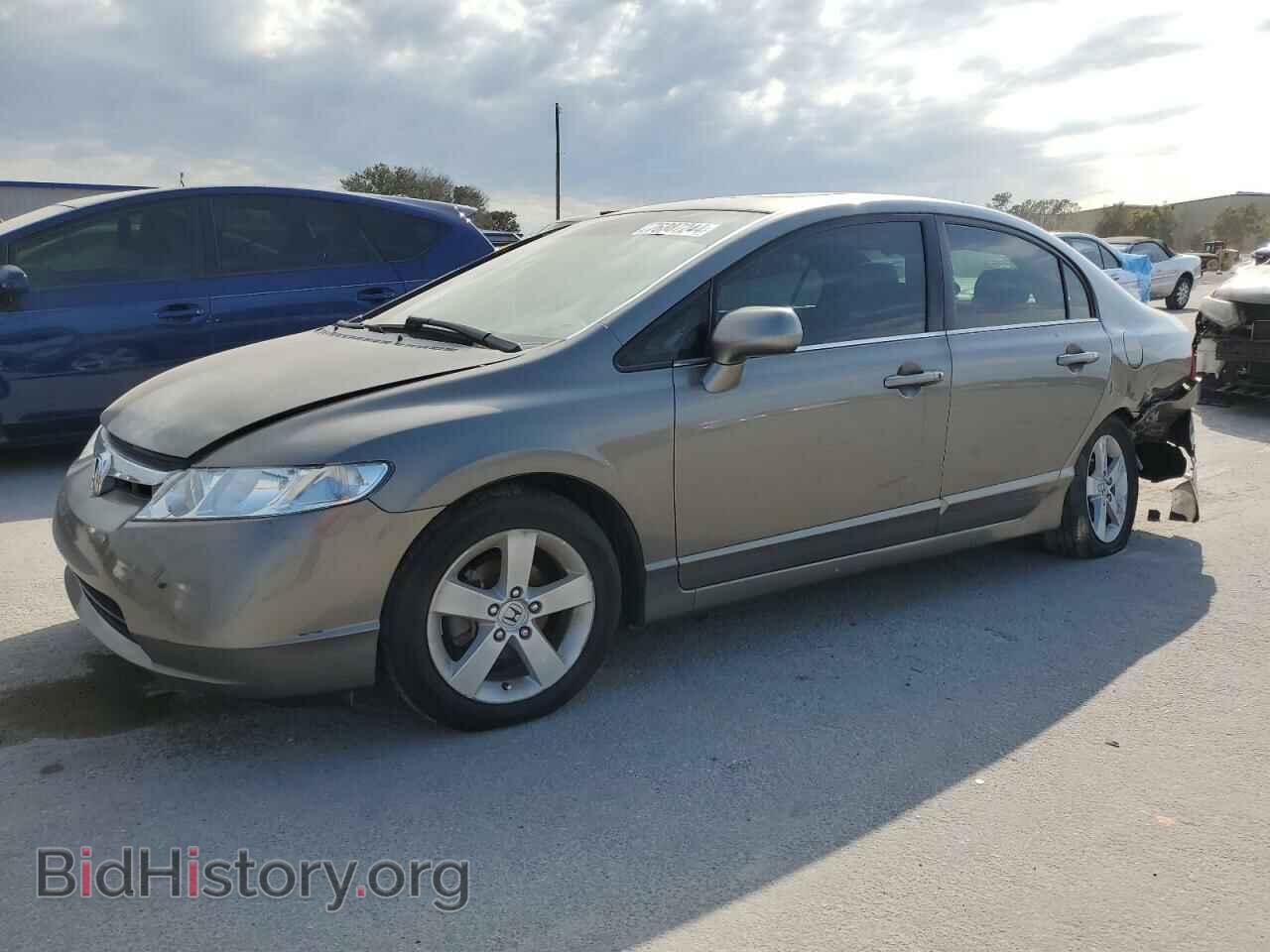 Photo 1HGFA168X6L134601 - HONDA CIVIC 2006