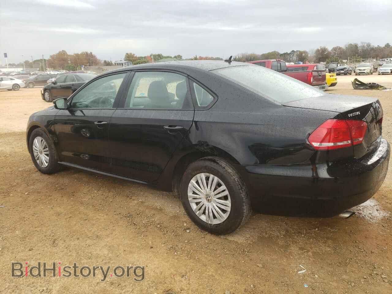 2015 VOLKSWAGEN PASSAT - VIN: 1VWAT7A35FC077075 - Фото 2