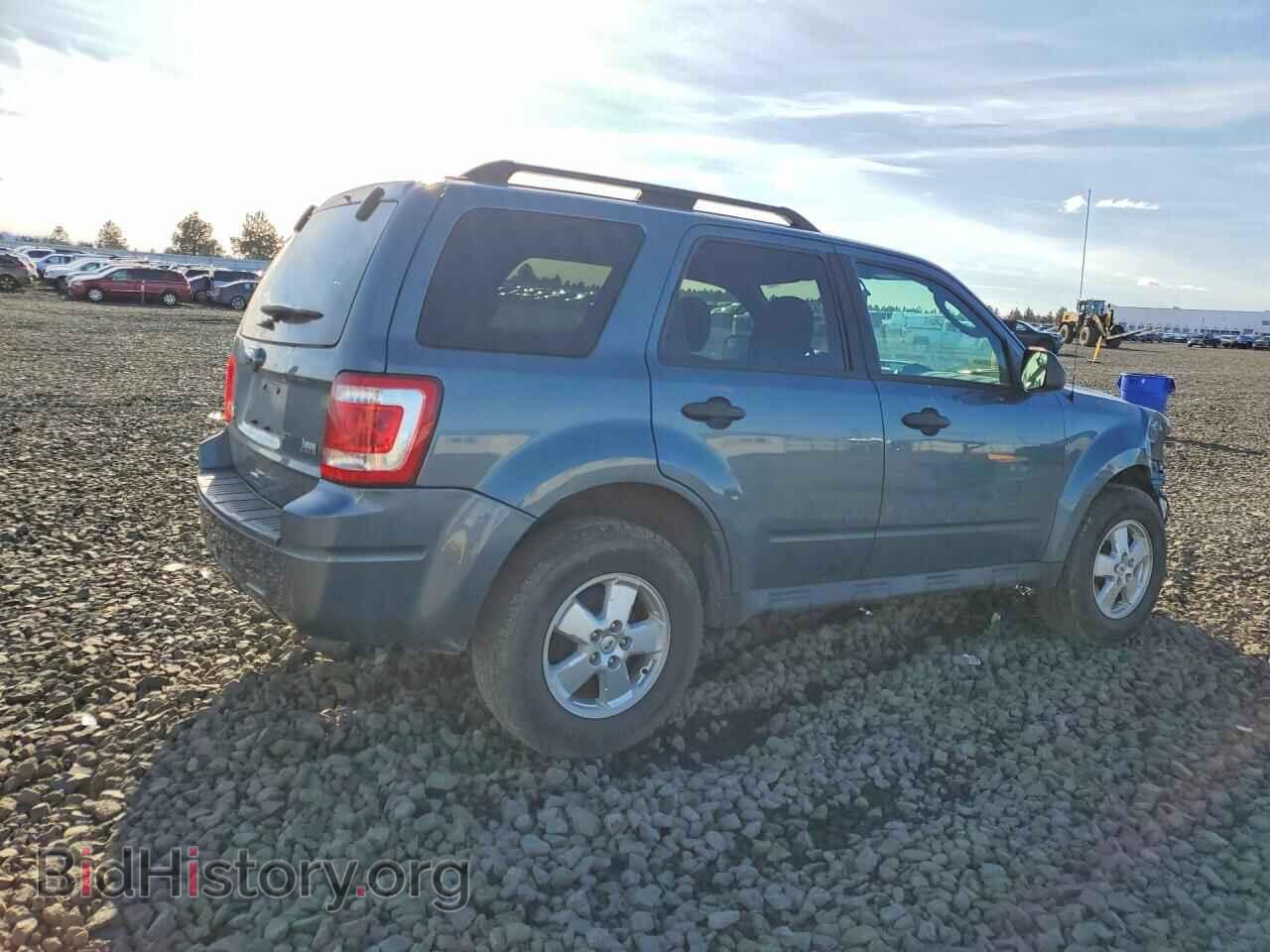 2011 FORD ESCAPE - VIN: 1FMCU9DG0BKA93067 - Фото 3