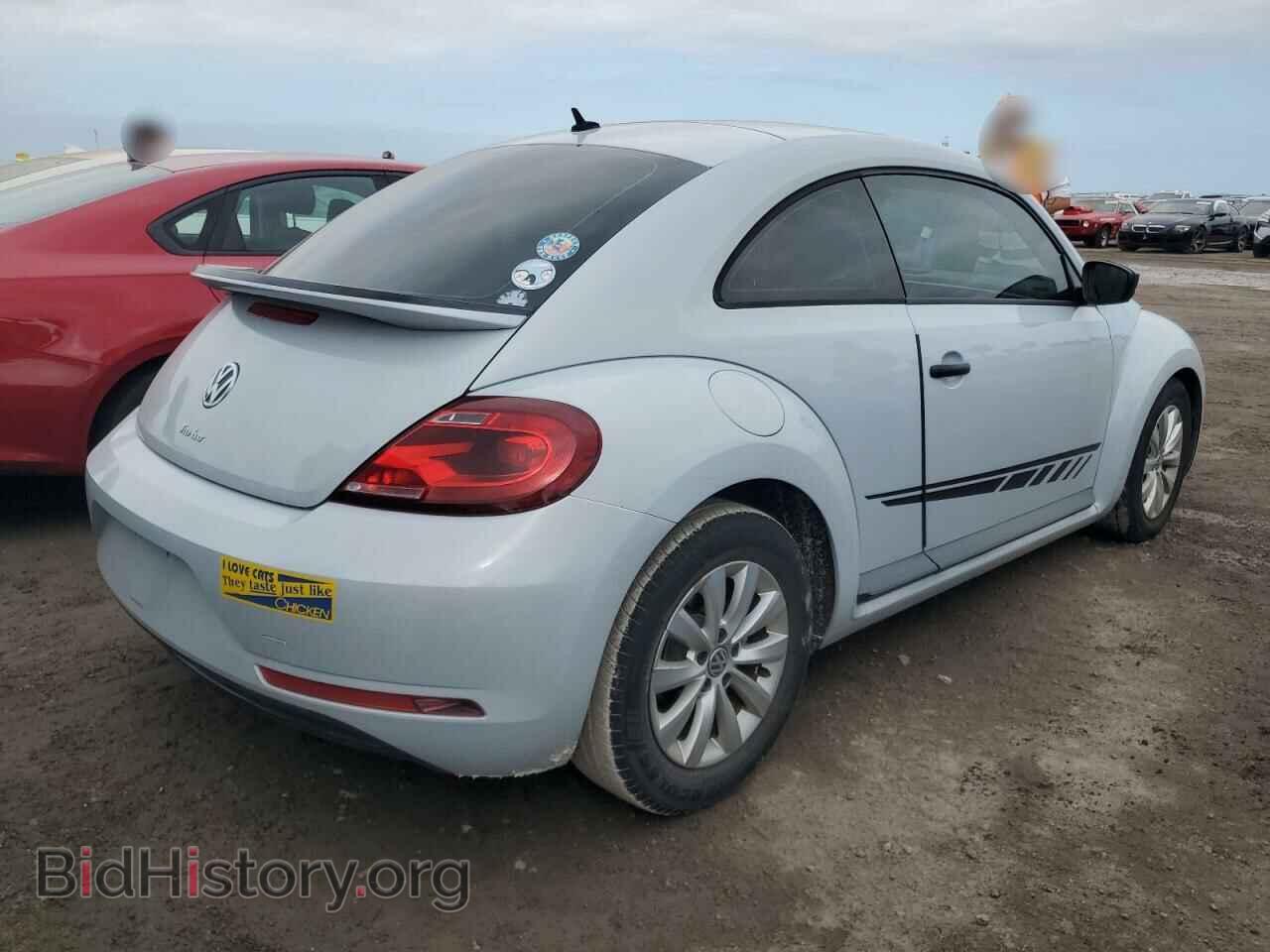 2017 VOLKSWAGEN BEETLE - VIN: 3VWF17AT2HM624770 - Фото 3