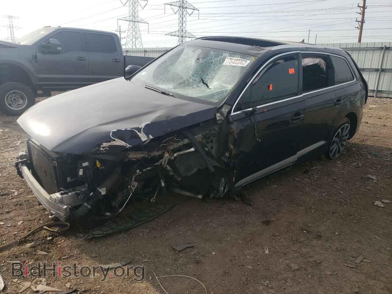 Фотография WA1LHAF76HD045975 - AUDI Q7 2017