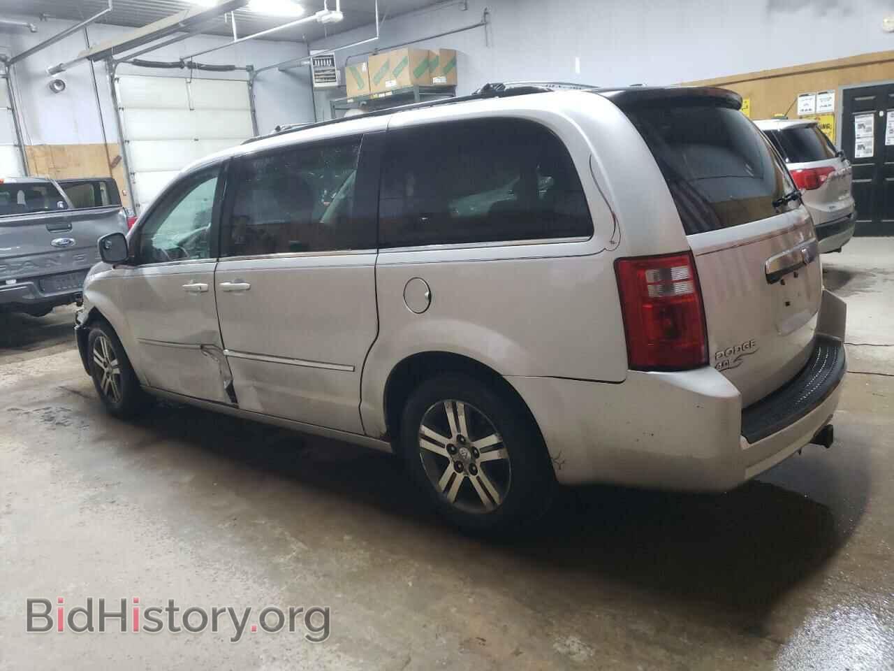 2010 DODGE CARAVAN - VIN: 2D4RN5DX3AR127915 - Фото 2