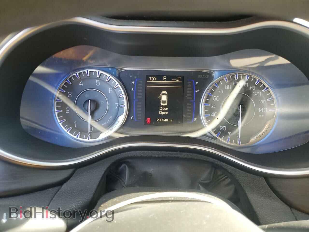 2015 CHRYSLER 200 - VIN: 1C3CCCAB8FN624733 - Фото 9
