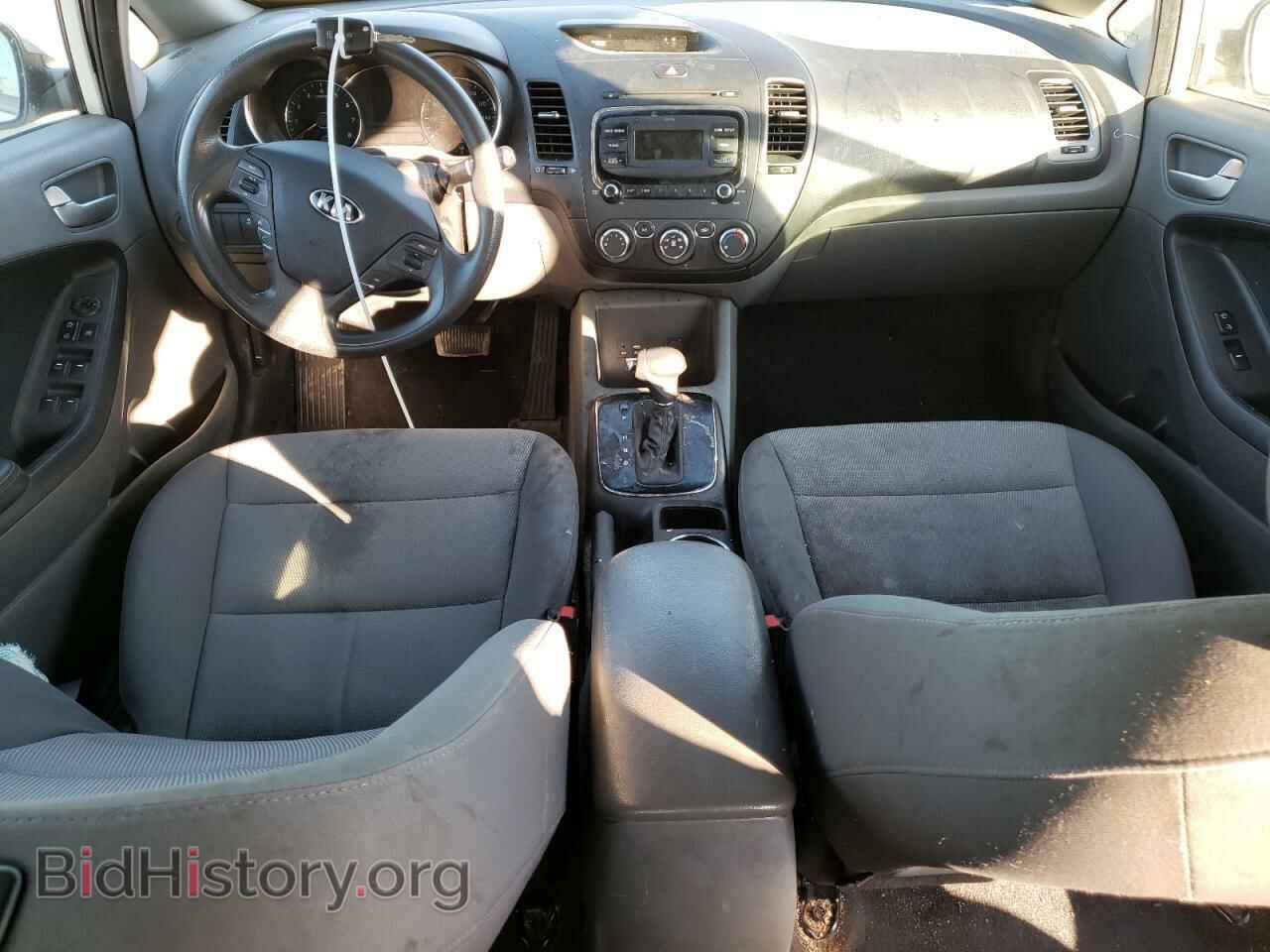 2017 KIA FORTE - VIN: 3KPFK4A75HE024062 - Фото 8