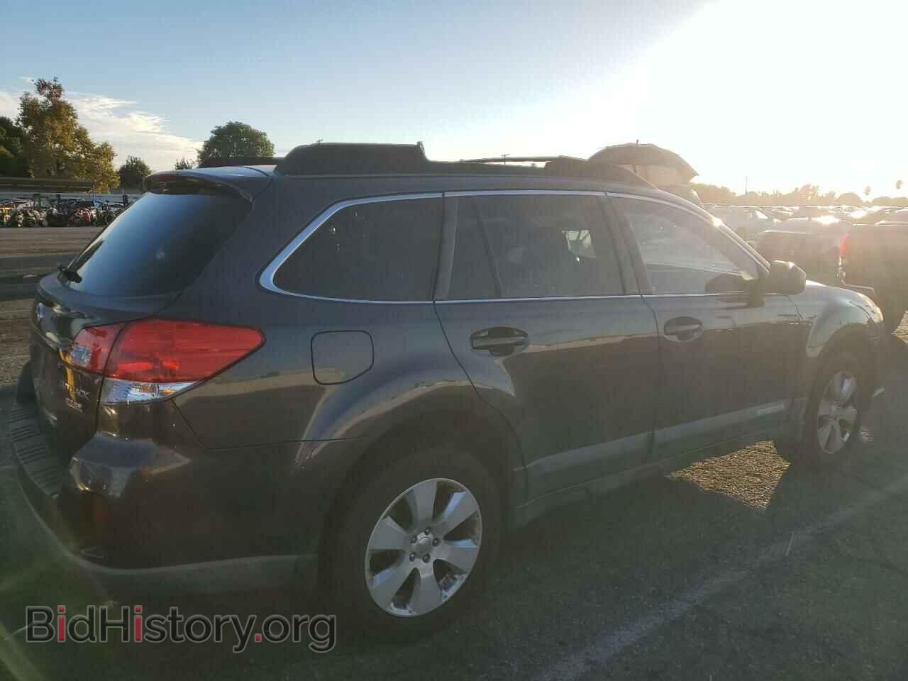 2011 SUBARU OUTBACK - VIN: 4S4BRBGC5B3399141 - Фото 3