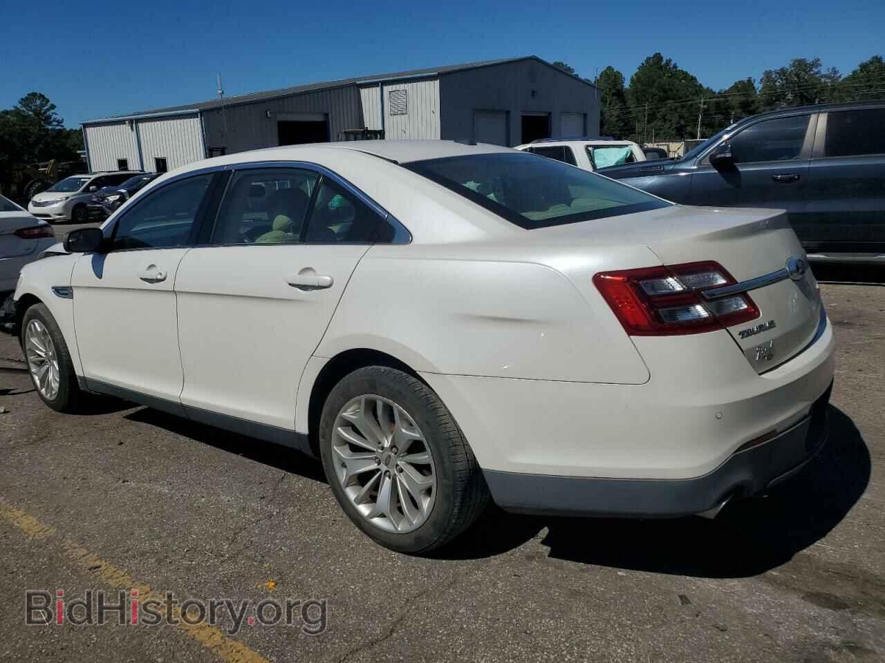 2015 FORD TAURUS - VIN: 1FAHP2F85FG134225 - Фото 2
