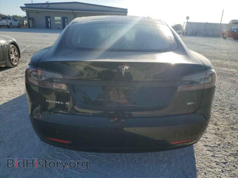 2016 Tesla MODEL S (VIN 5YJSA1E29GF173288) — фото 6 из 13