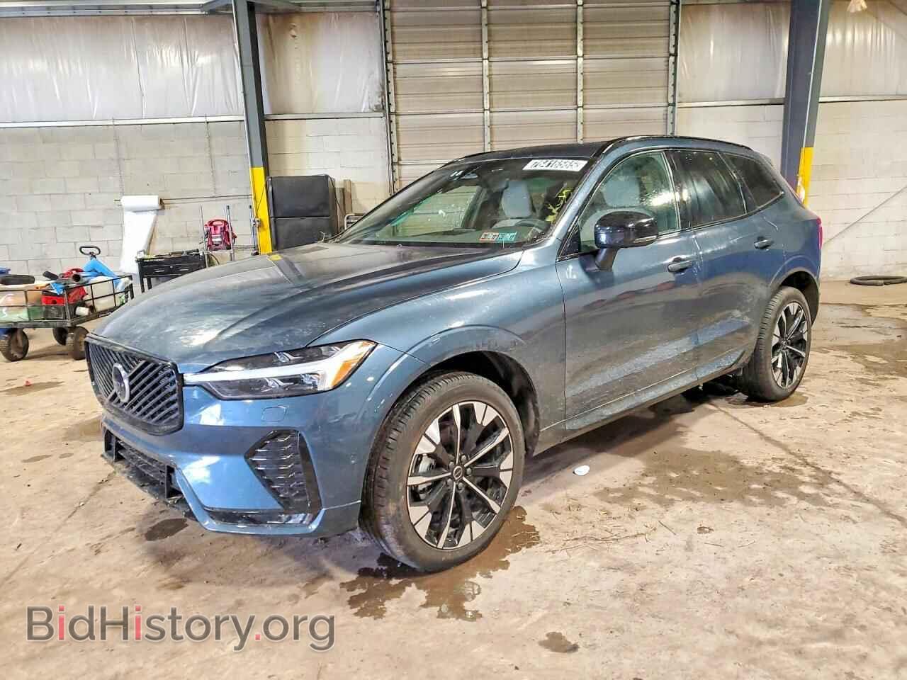 Фотография YV4M12RCXT1414521 - VOLVO XC60 PLUS 2026