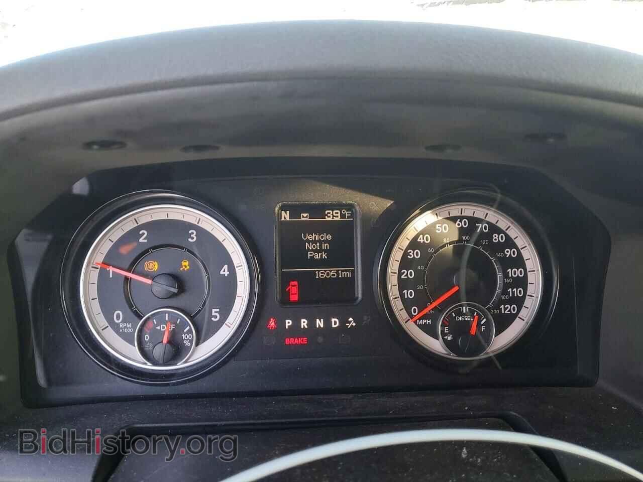 2018 RAM 1500 - VIN: 1C6RR7KM0JS264094 - Фото 9