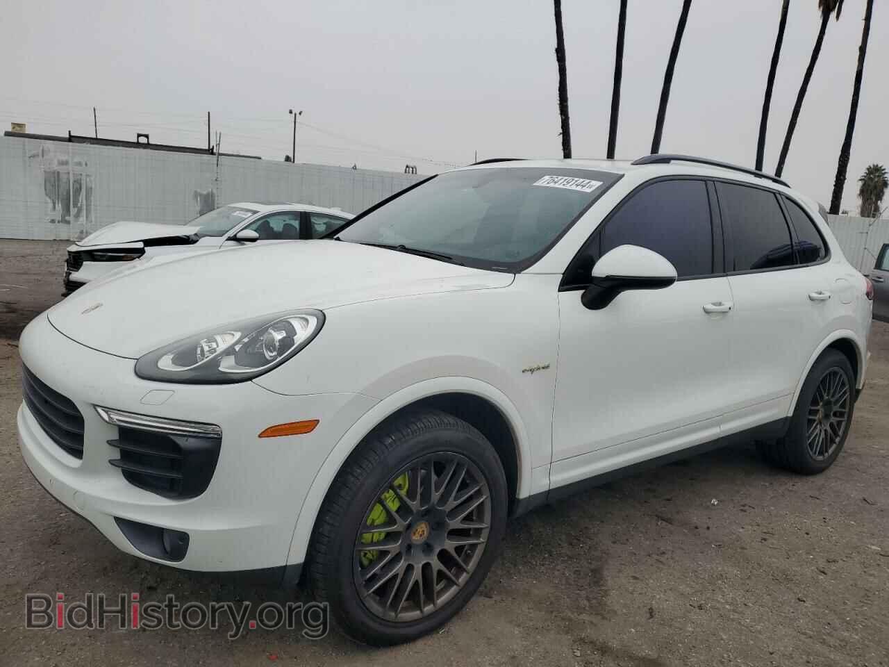 Фотография WP1AE2A2XHLA75671 - PORSCHE CAYENNE 2017