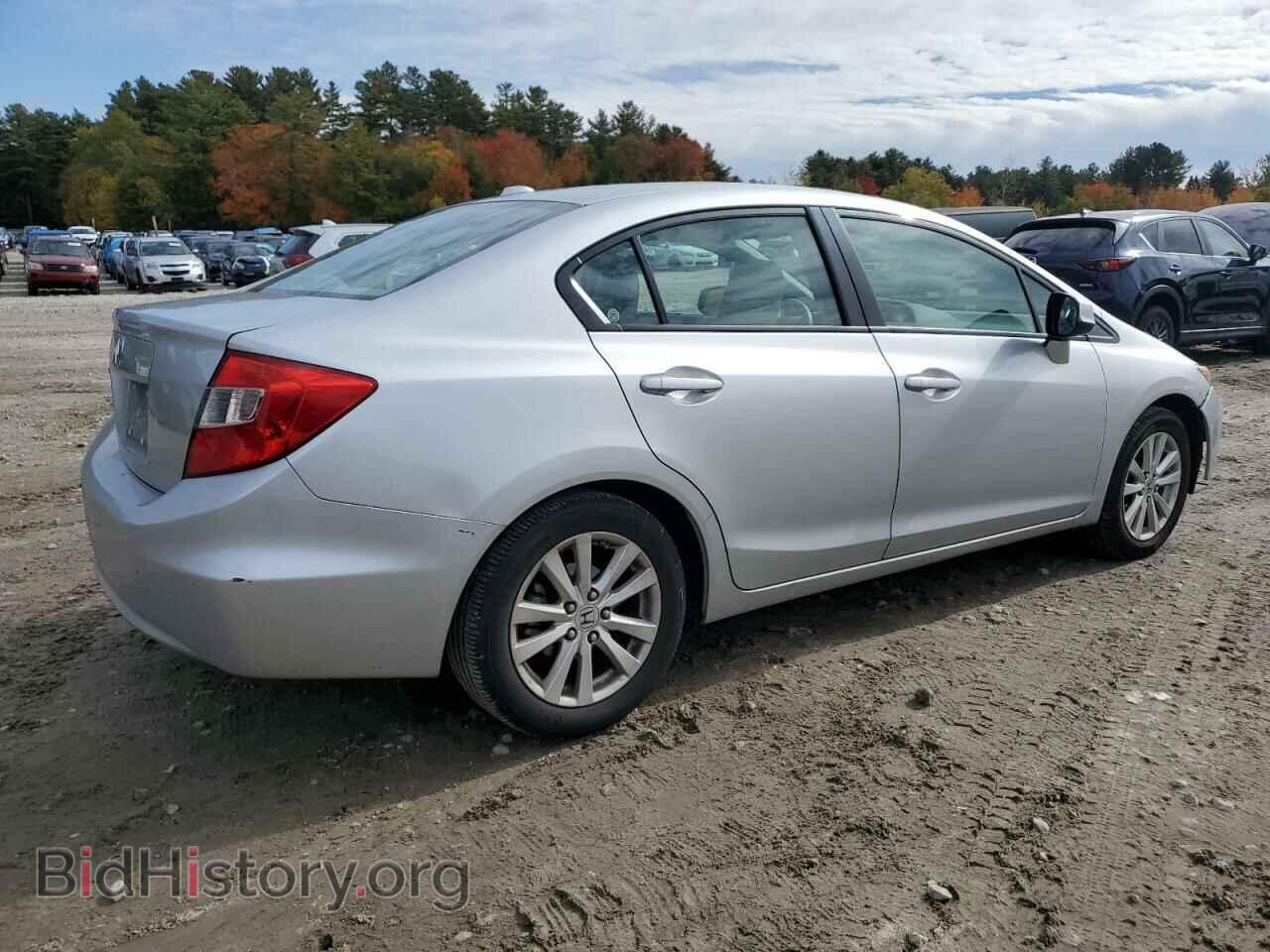 2012 HONDA CIVIC - VIN: 2HGFB2F86CH547272 - Фото 3