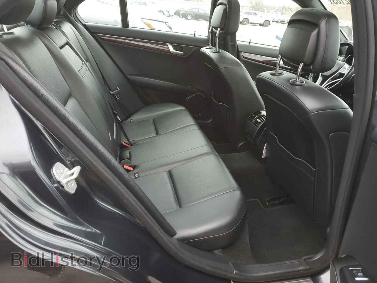 2012 MERCEDES-BENZ C-CLASS - VIN: WDDGF8BB1CR227326 - Фото 10
