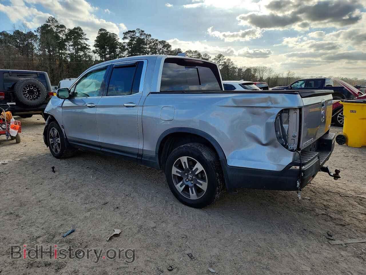 2018 HONDA RIDGELINE - VIN: 5FPYK3F78JB013057 - Фото 2