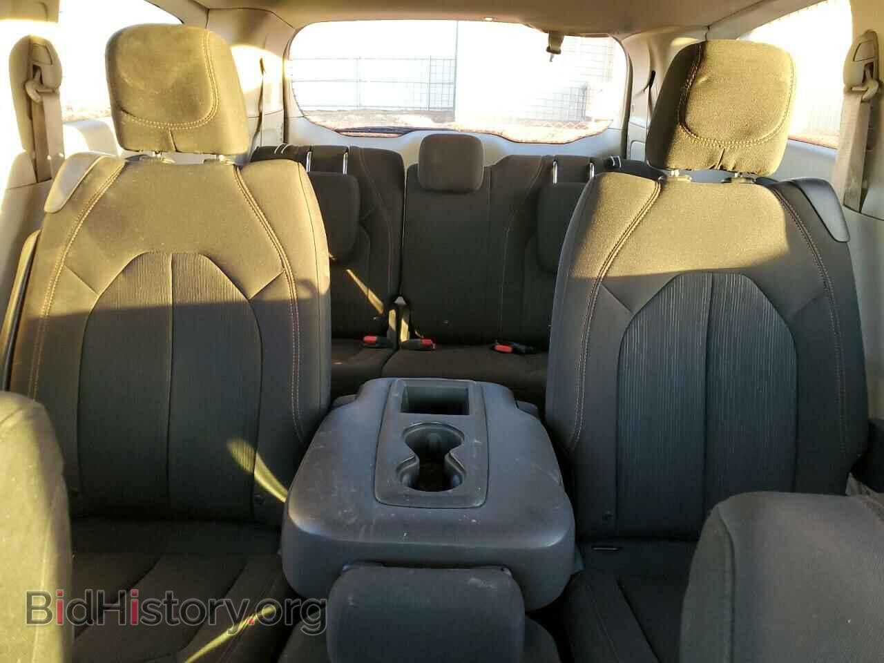 2018 CHRYSLER PACIFICA - VIN: 2C4RC1FG2JR158274 - Photo 10