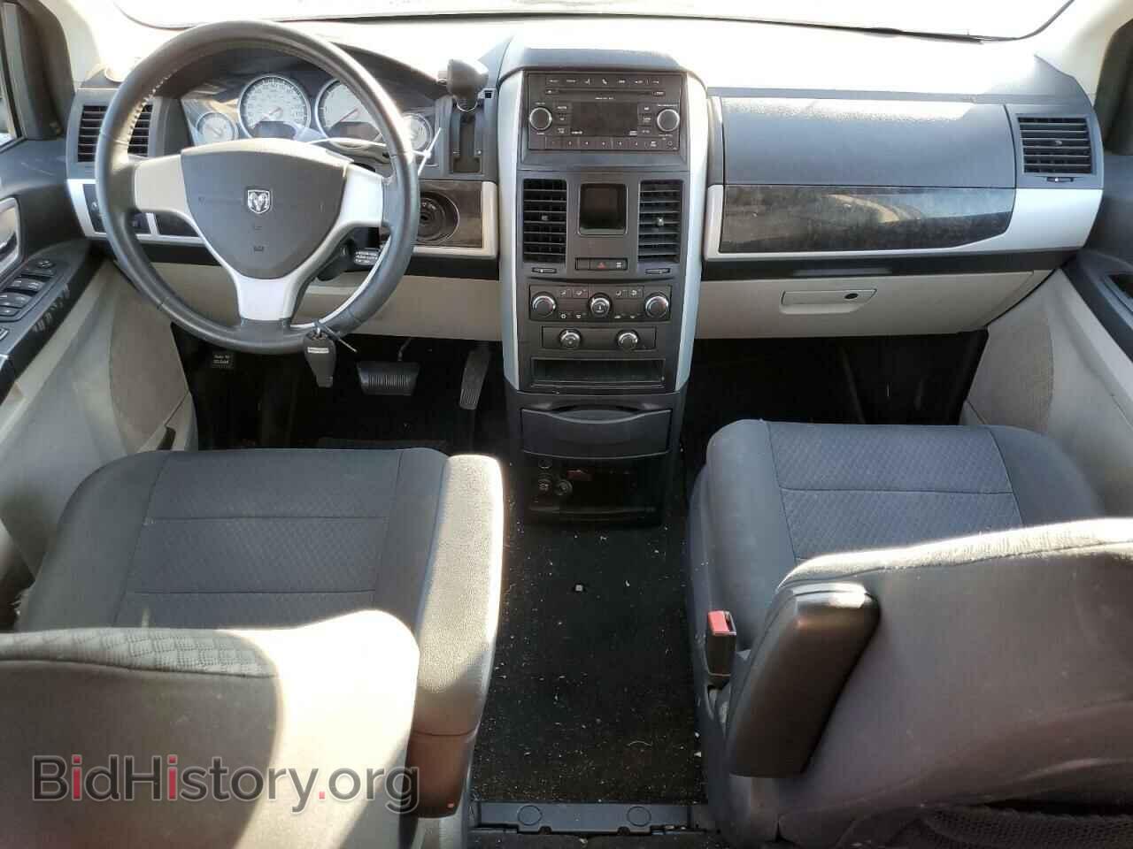 2010 DODGE CARAVAN - VIN: 2D4RN5D12AR216032 - Фото 8