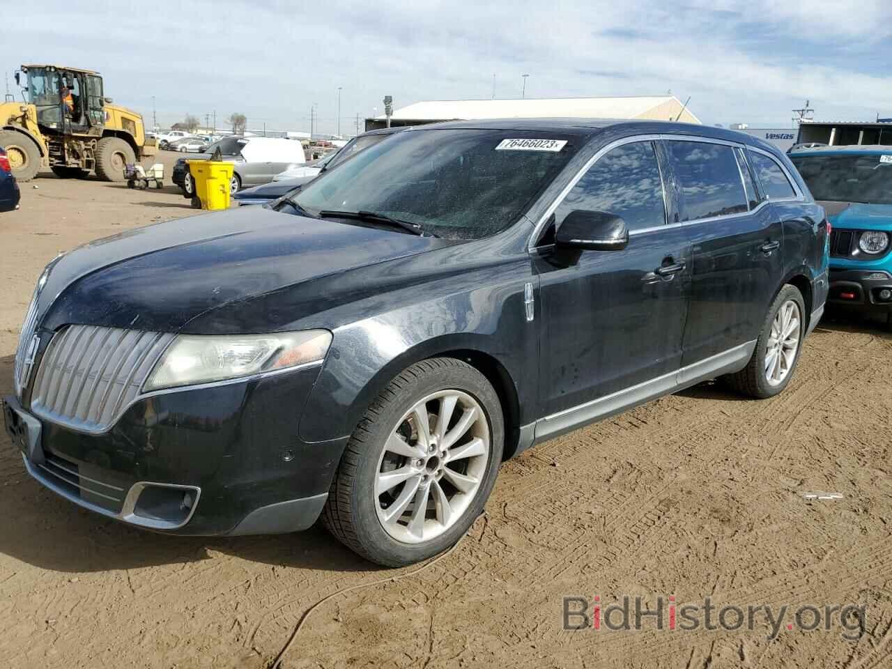 Photo 2LMHJ5AT4ABJ20888 - LINCOLN MKT 2010