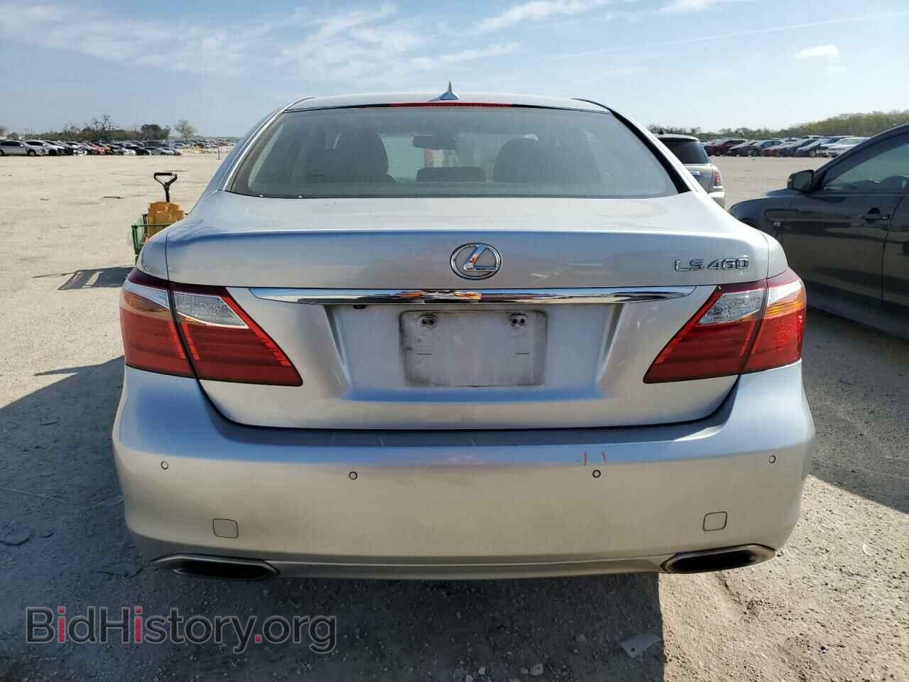 2011 LEXUS LS460 - VIN: JTHBL5EF8B5106078 - Photo 6