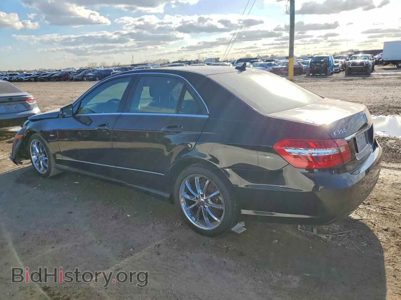 2012 MERCEDES-BENZ E-CLASS - VIN: WDDHF5KB2CA592955 - Фото 2