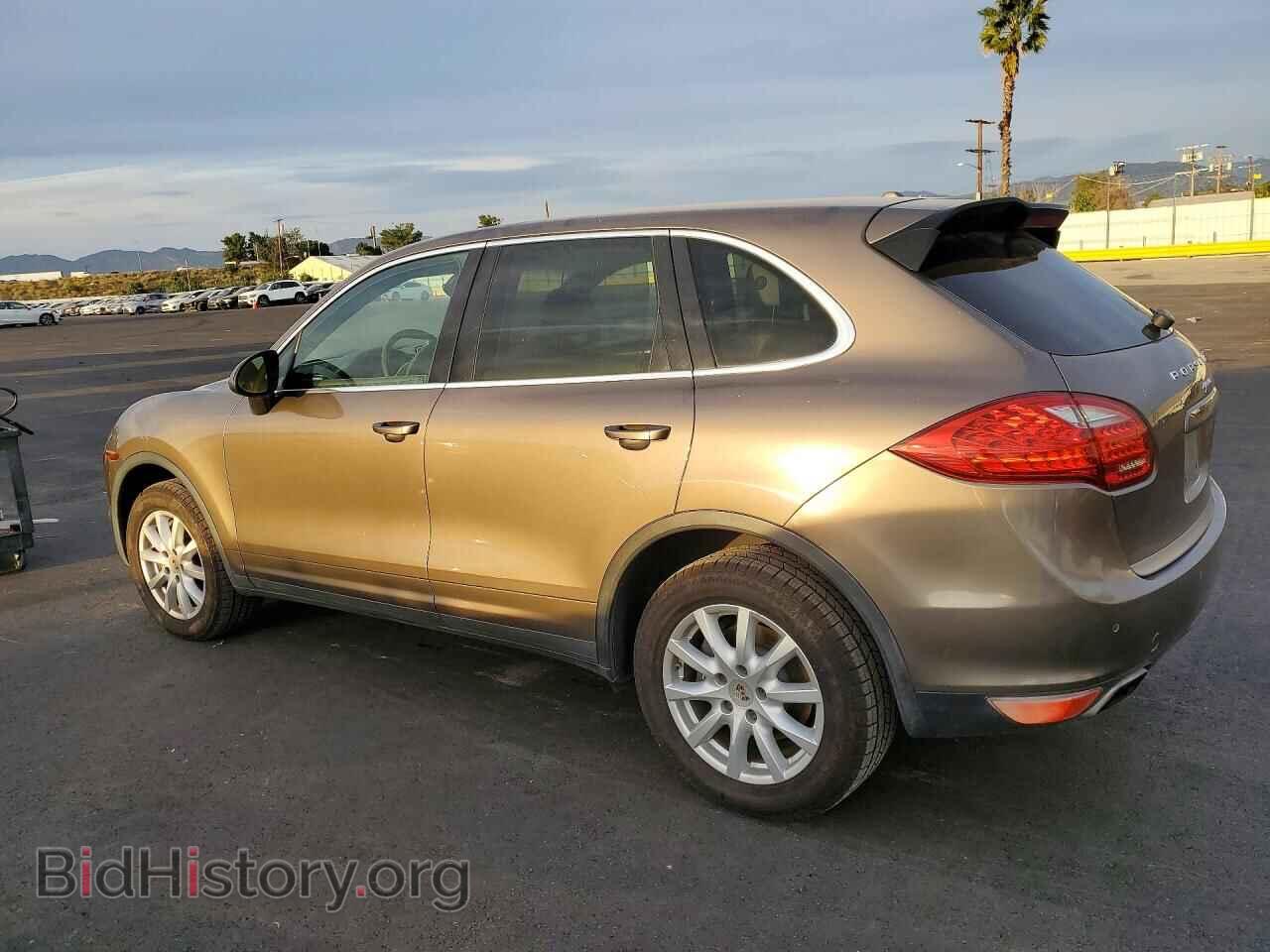 2012 PORSCHE CAYENNE - VIN: WP1AA2A21CLA07876 - Photo 2