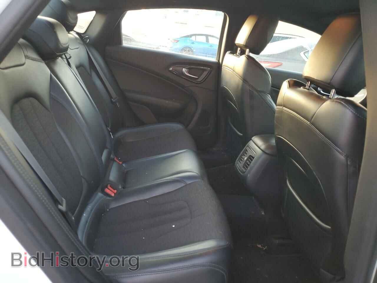 2016 CHRYSLER 200 - VIN: 1C3CCCDG7GN110333 - Фото 10