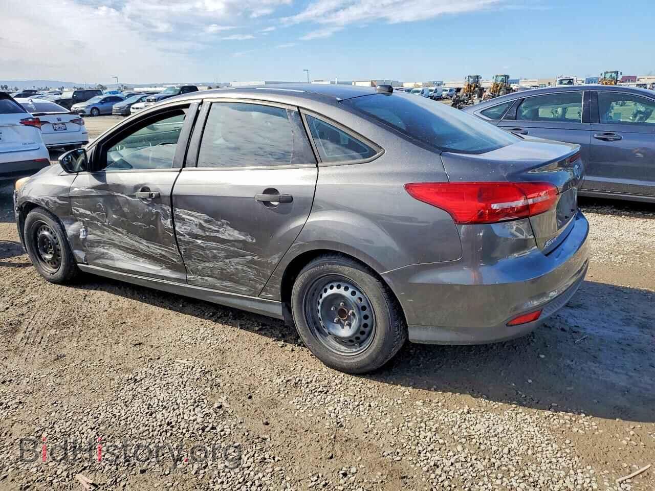 2015 FORD FOCUS - VIN: 1FADP3E21FL256492 - Фото 2