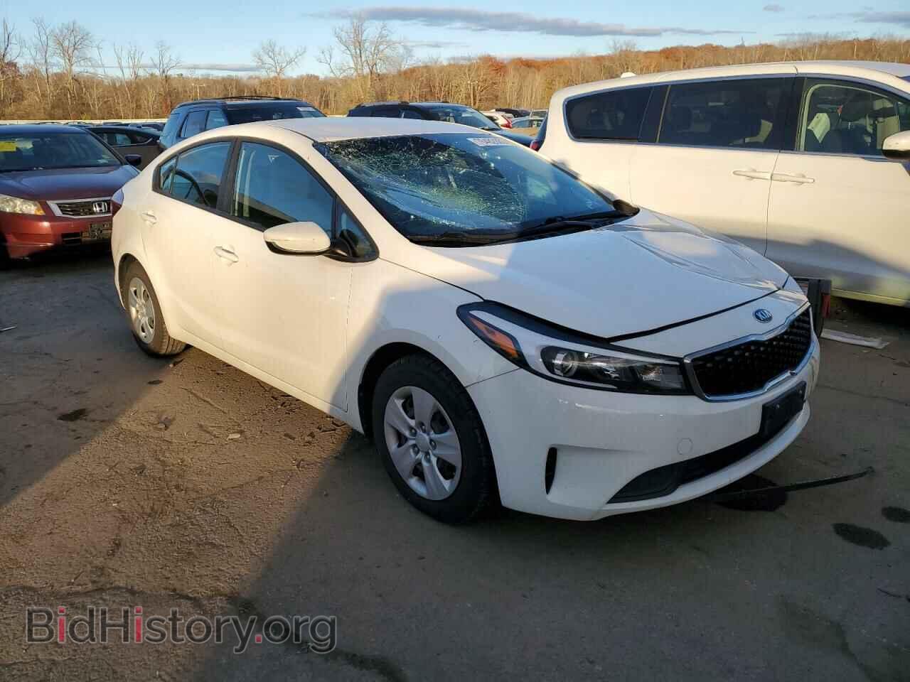 2017 KIA FORTE - VIN: 3KPFK4A75HE102016 - Фото 4