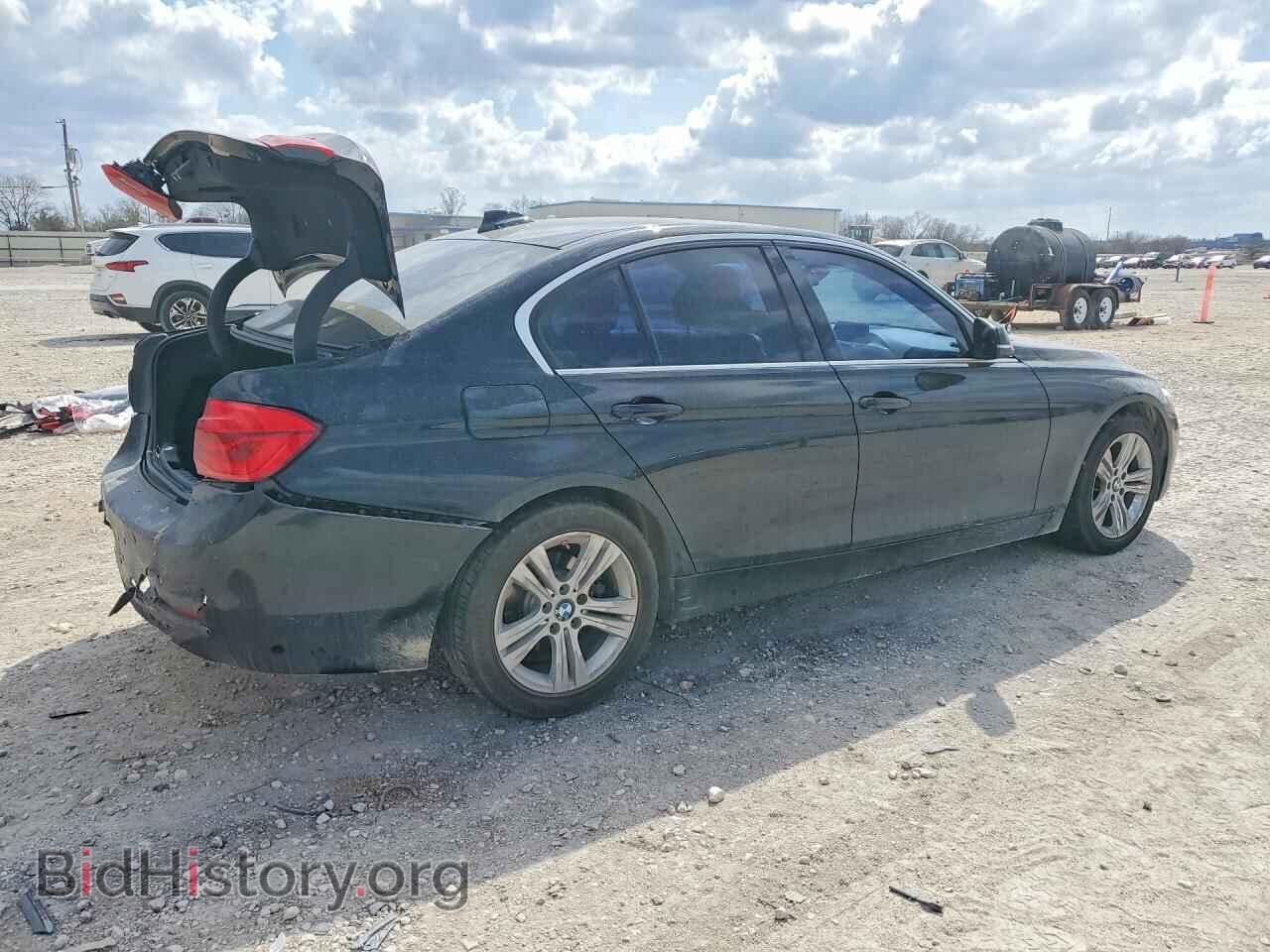 2017 BMW 3 SERIES - VIN: WBA8B9G33HNU53882 - Фото 3
