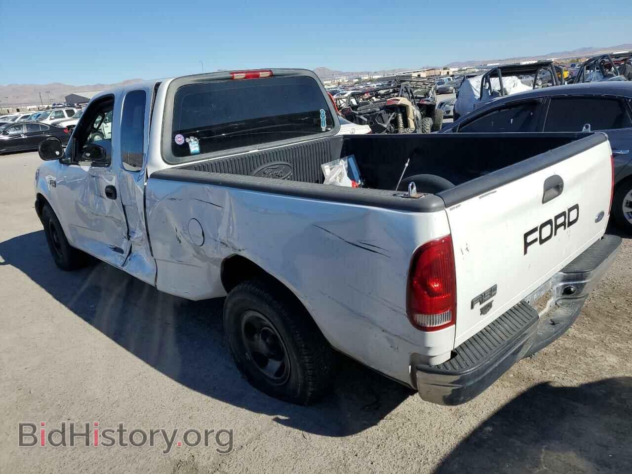 2003 FORD All Models - VIN: 2FTRX172X3CA25033 - Фото 2