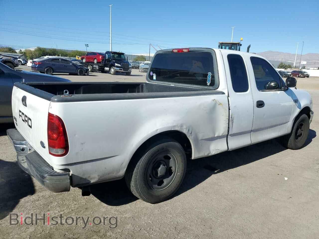 2003 FORD All Models - VIN: 2FTRX172X3CA25033 - Фото 3
