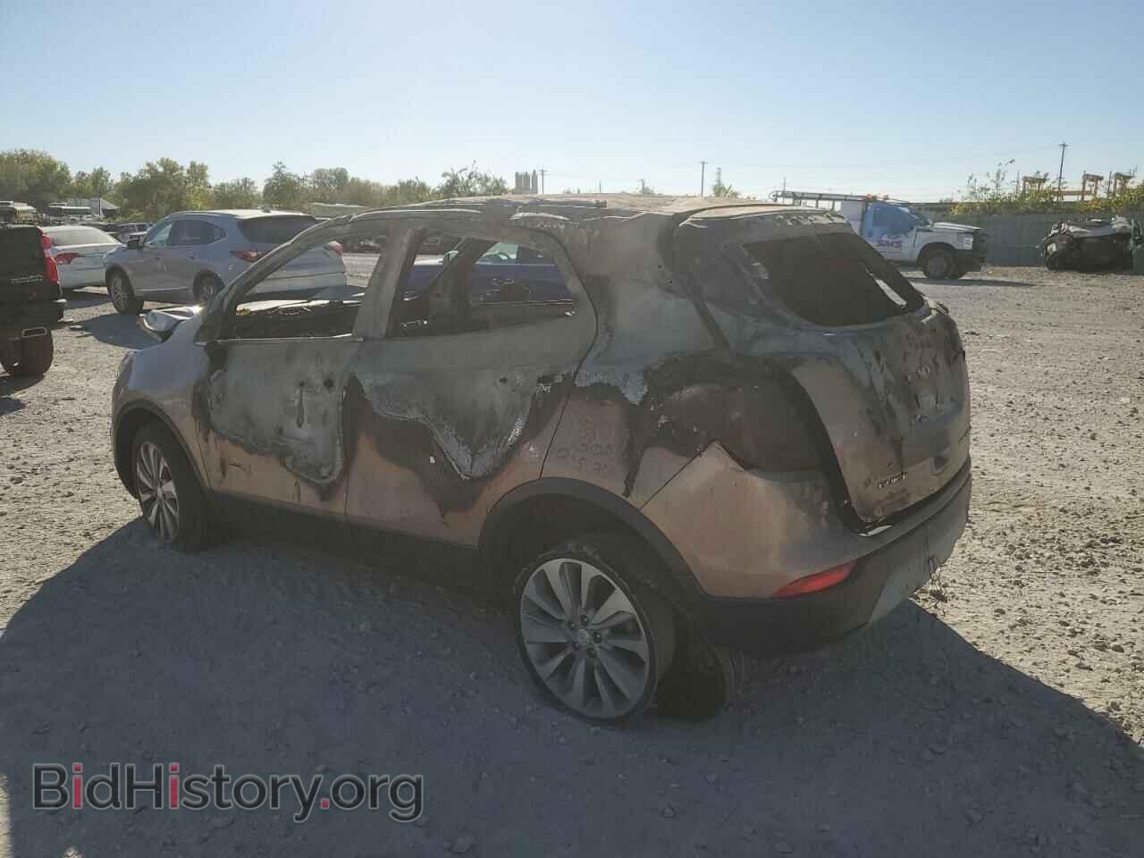 2018 BUICK ENCORE - VIN: KL4CJASB4JB558268 - Фото 2