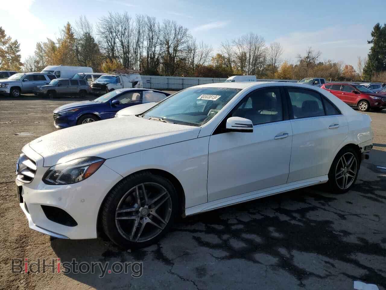 Photo WDDHF8JB9GB246002 - MERCEDES-BENZ E-CLASS 2016
