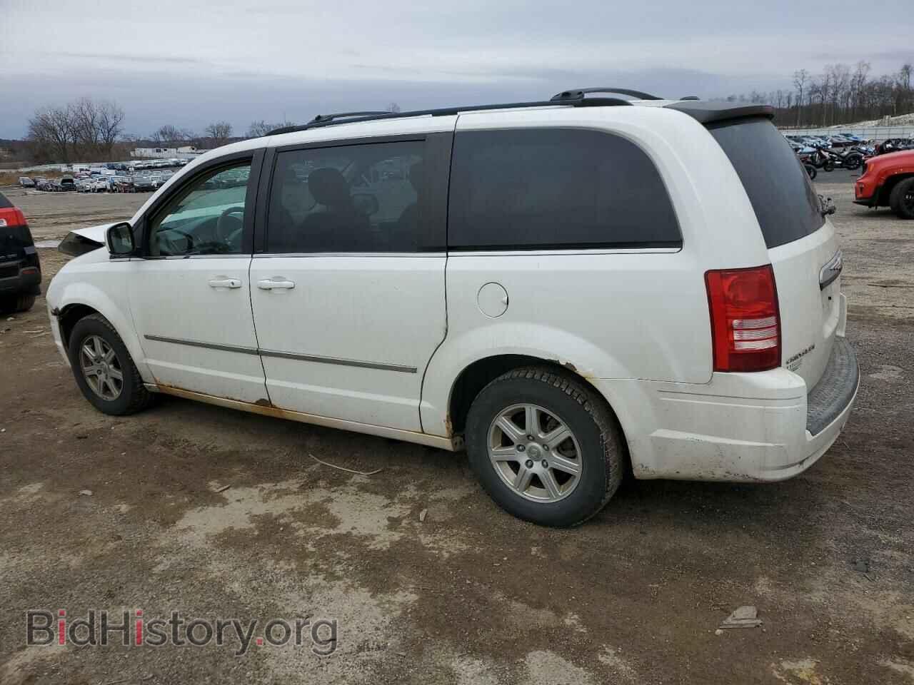 2010 CHRYSLER MINIVAN - VIN: 2A4RR5D16AR152976 - Photo 2