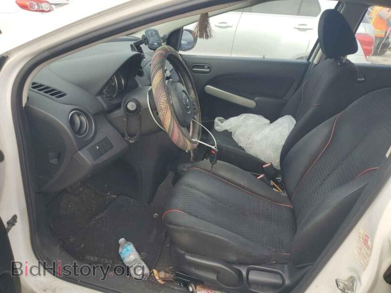2013 Mazda 2 (VIN JM1DE1LZ8D0164038) — фото 7 из 13