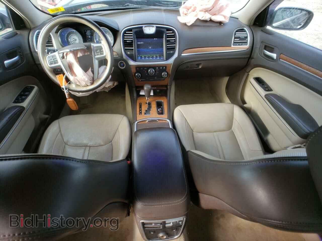 2013 CHRYSLER 300 - VIN: 2C3CCAPT5DH587585 - Фото 8