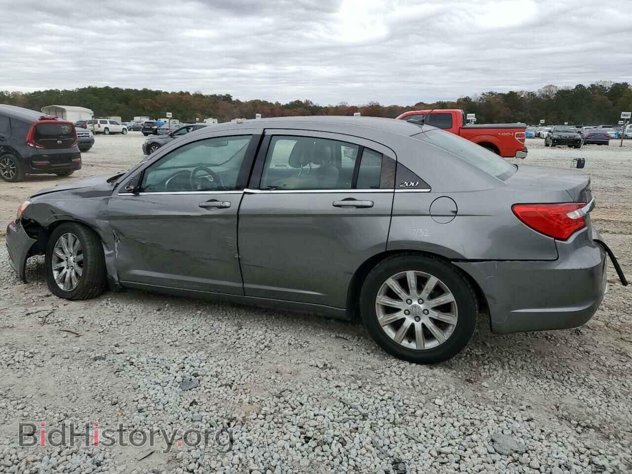 2013 CHRYSLER 200 - VIN: 1C3CCBBB0DN605602 - Фото 2