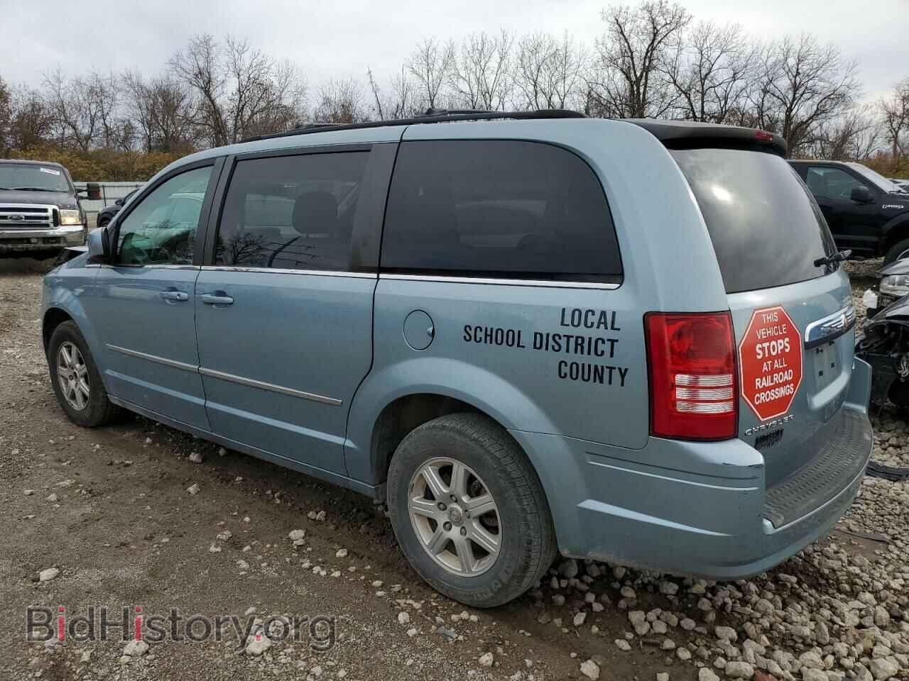 2010 CHRYSLER MINIVAN - VIN: 2A4RR5D19AR357692 - Photo 2