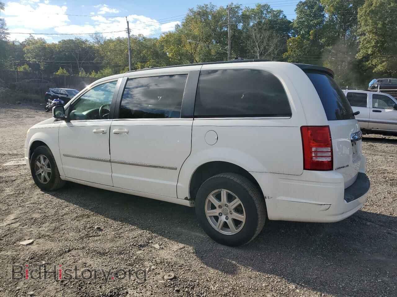 2009 CHRYSLER MINIVAN - VIN: 2A8HR54169R678871 - Фото 2