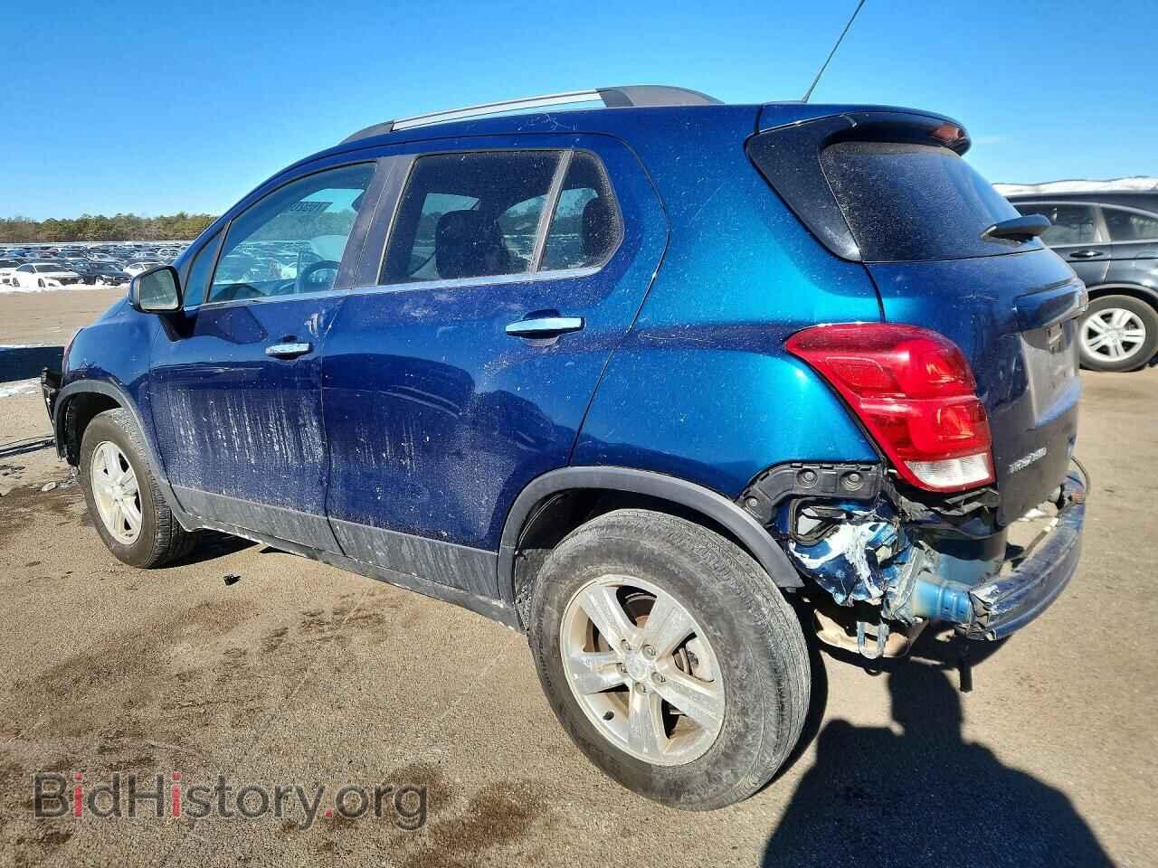 2019 CHEVROLET TRAX - VIN: 3GNCJPSB3KL318208 - Photo 2