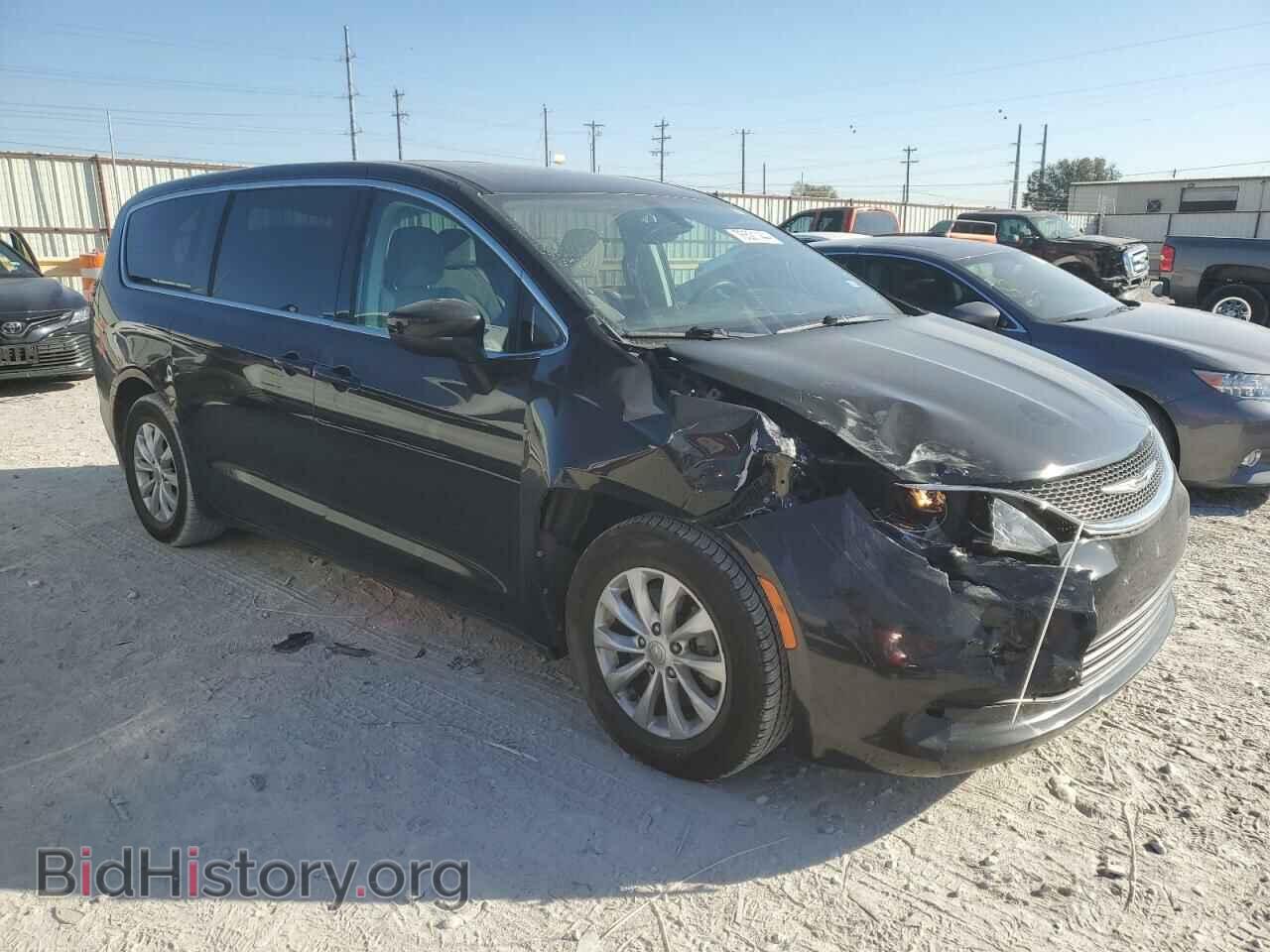 2017 CHRYSLER PACIFICA - VIN: 2C4RC1DG0HR611191 - Photo 4
