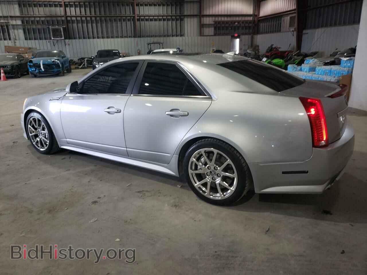 2009 CADILLAC CTS - VIN: 1G6DN57P090166151 - Photo 2