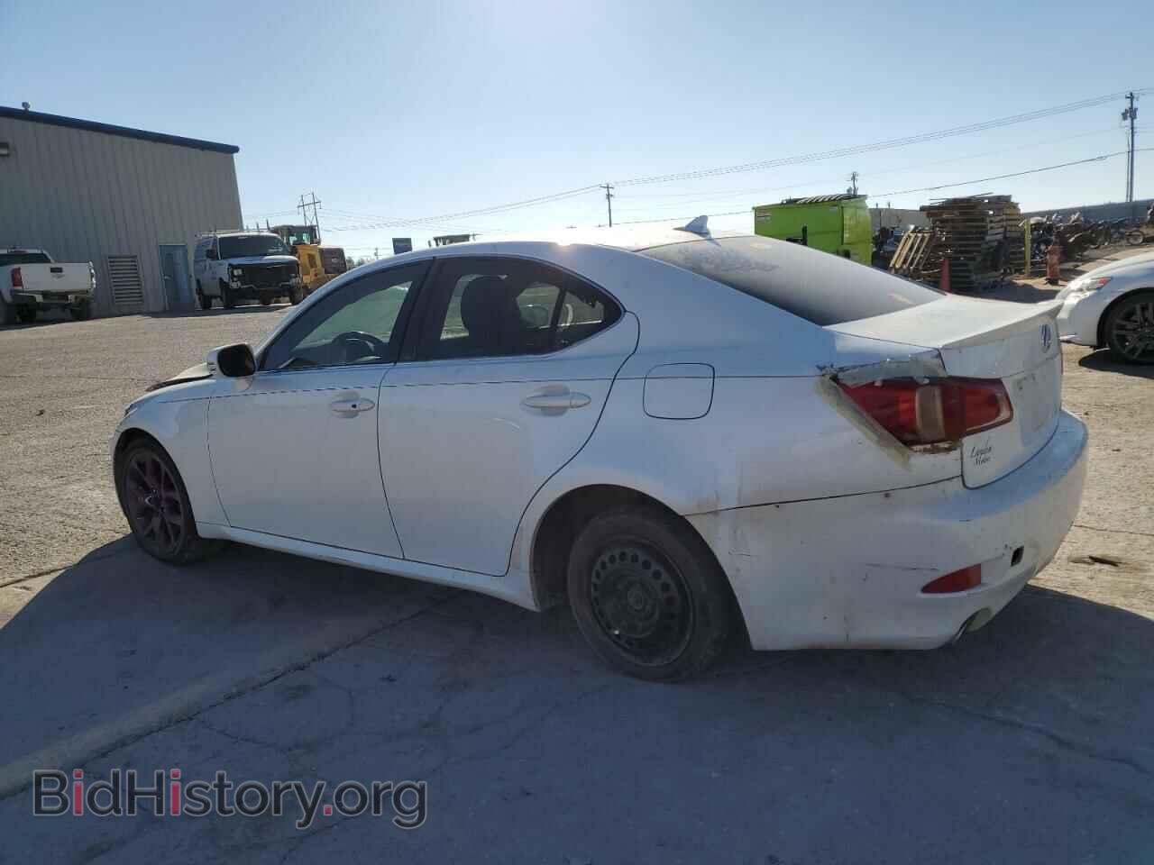 2011 LEXUS IS - VIN: JTHCF5C23B5048294 - Photo 2
