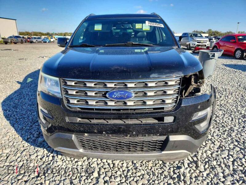 2017 Ford EXPLORER (VIN 1FM5K8D88HGC28051) — фото 5 из 14
