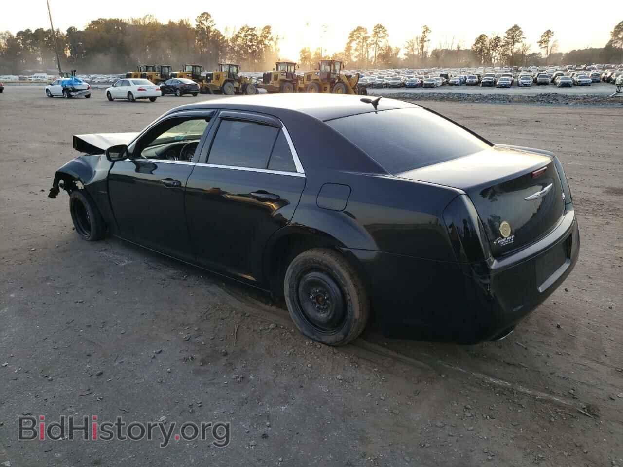 2014 CHRYSLER 300 - VIN: 2C3CCABG6EH118730 - Фото 2