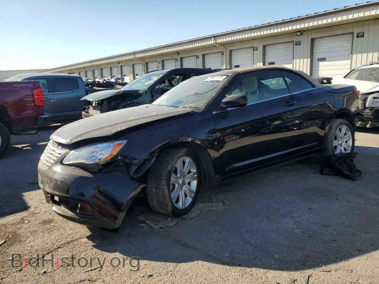 Photo 1C3BCBEB2DN520994 - CHRYSLER 200 2013