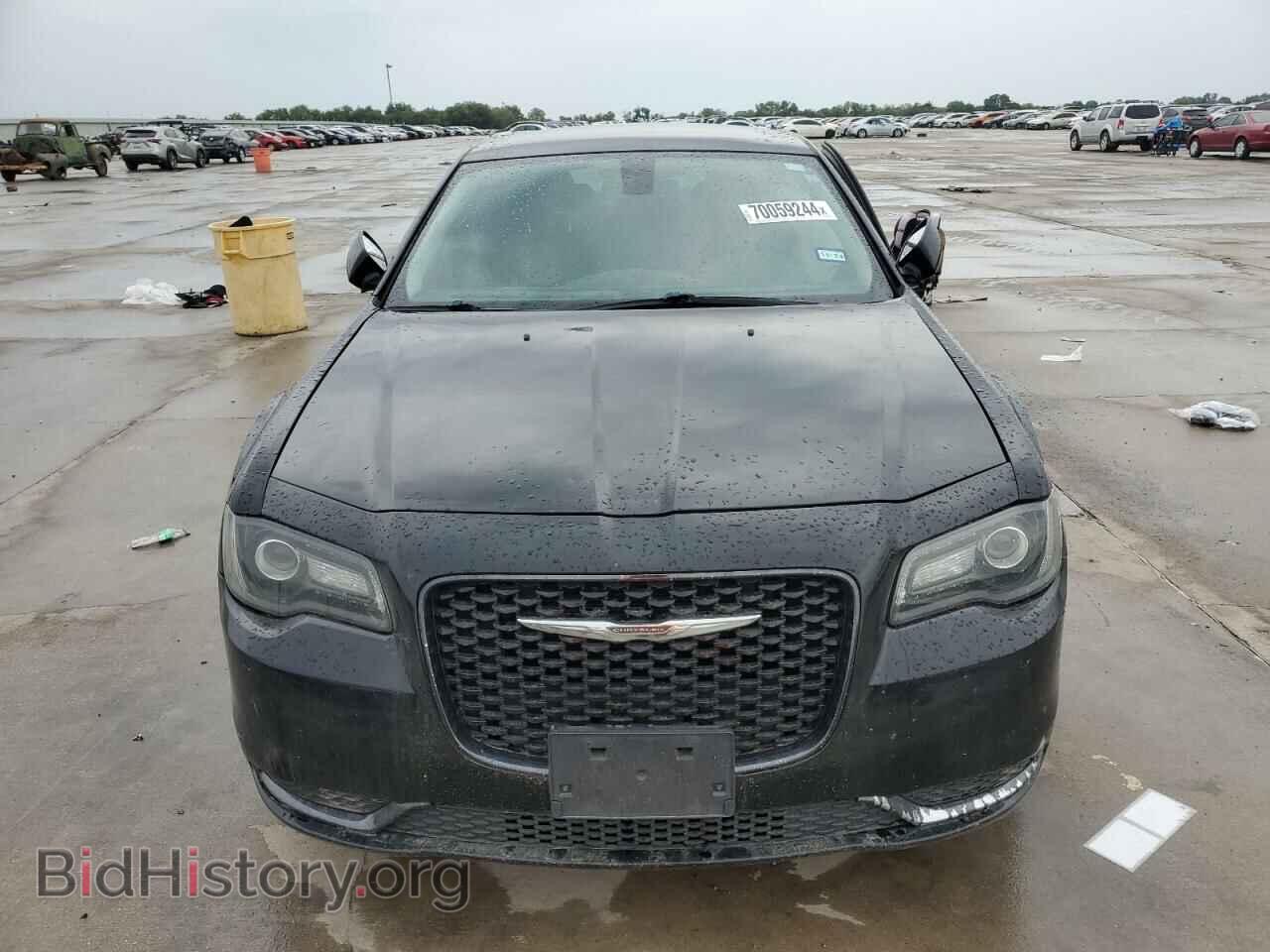 2019 CHRYSLER 300 - VIN: 2C3CCAAG5KH738787 - Фото 5