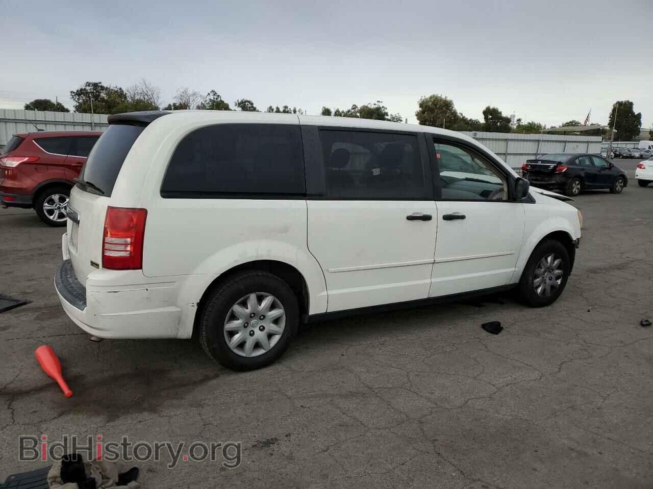 2008 CHRYSLER MINIVAN - VIN: 2A8HR44H18R672577 - Фото 3