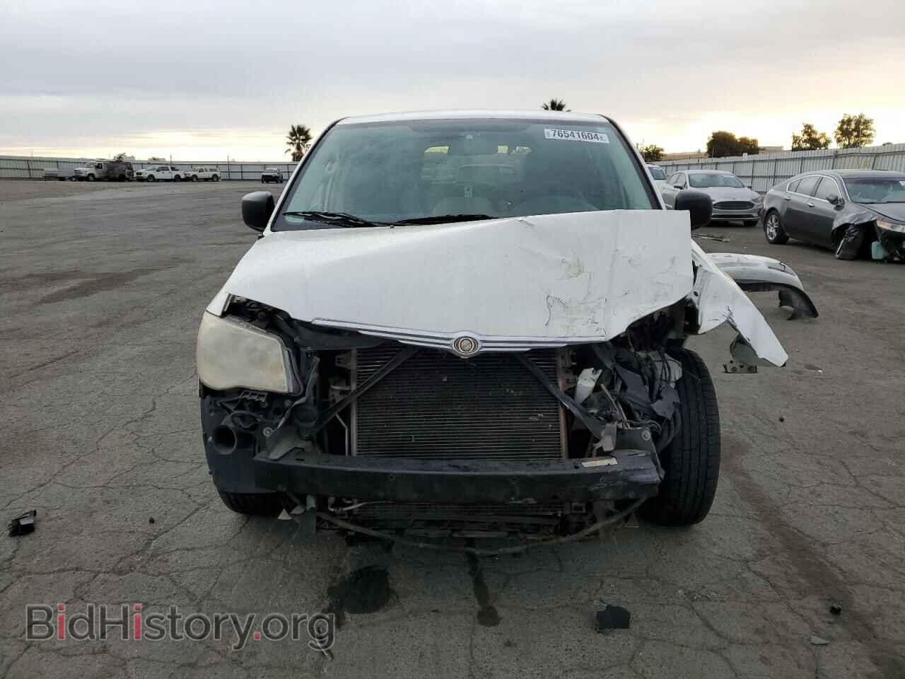 2008 CHRYSLER MINIVAN - VIN: 2A8HR44H18R672577 - Фото 5