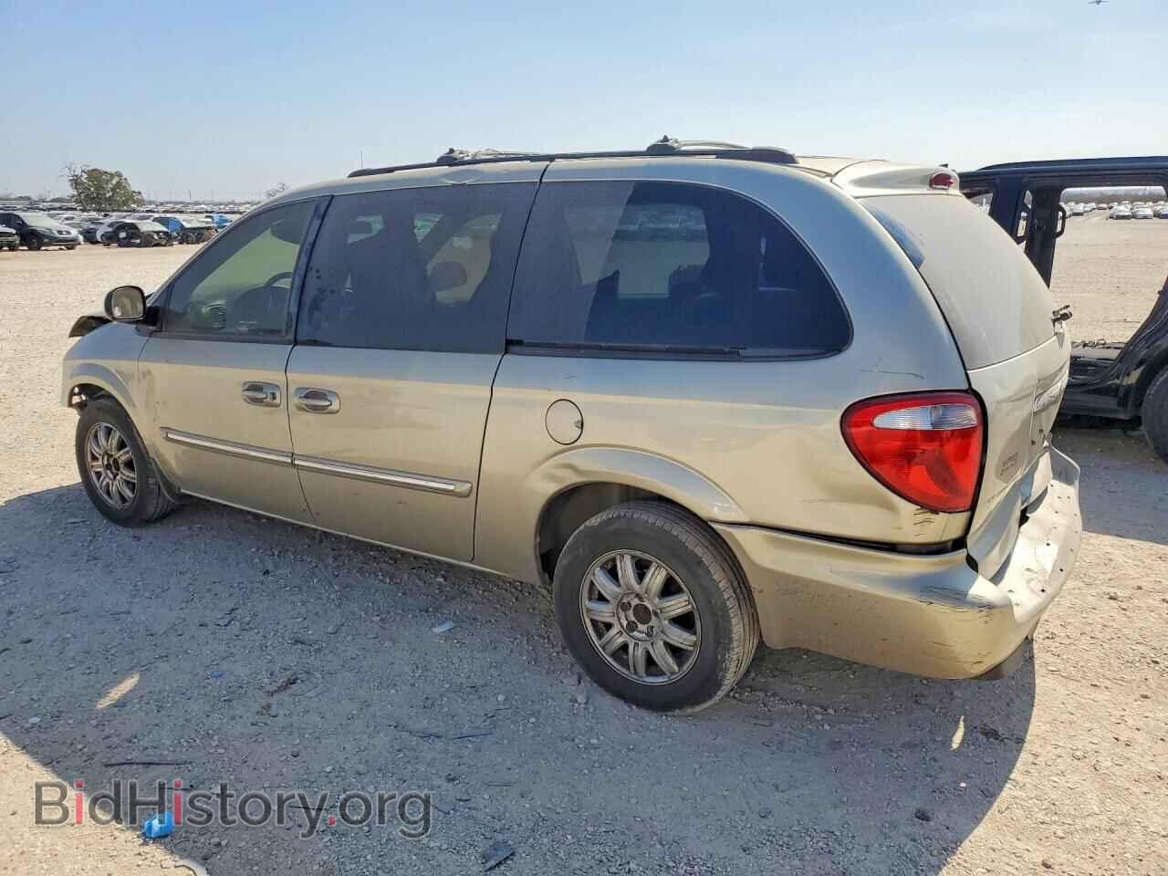 2005 CHRYSLER MINIVAN - VIN: 2C4GP54L85R268335 - Photo 2